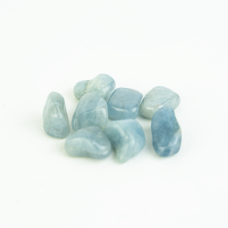Камень Берилл голубой  аквамарин натуральный 2 шт
