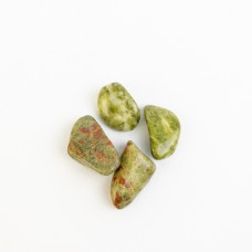 Камень Яшма зелёная натуральный 4 шт